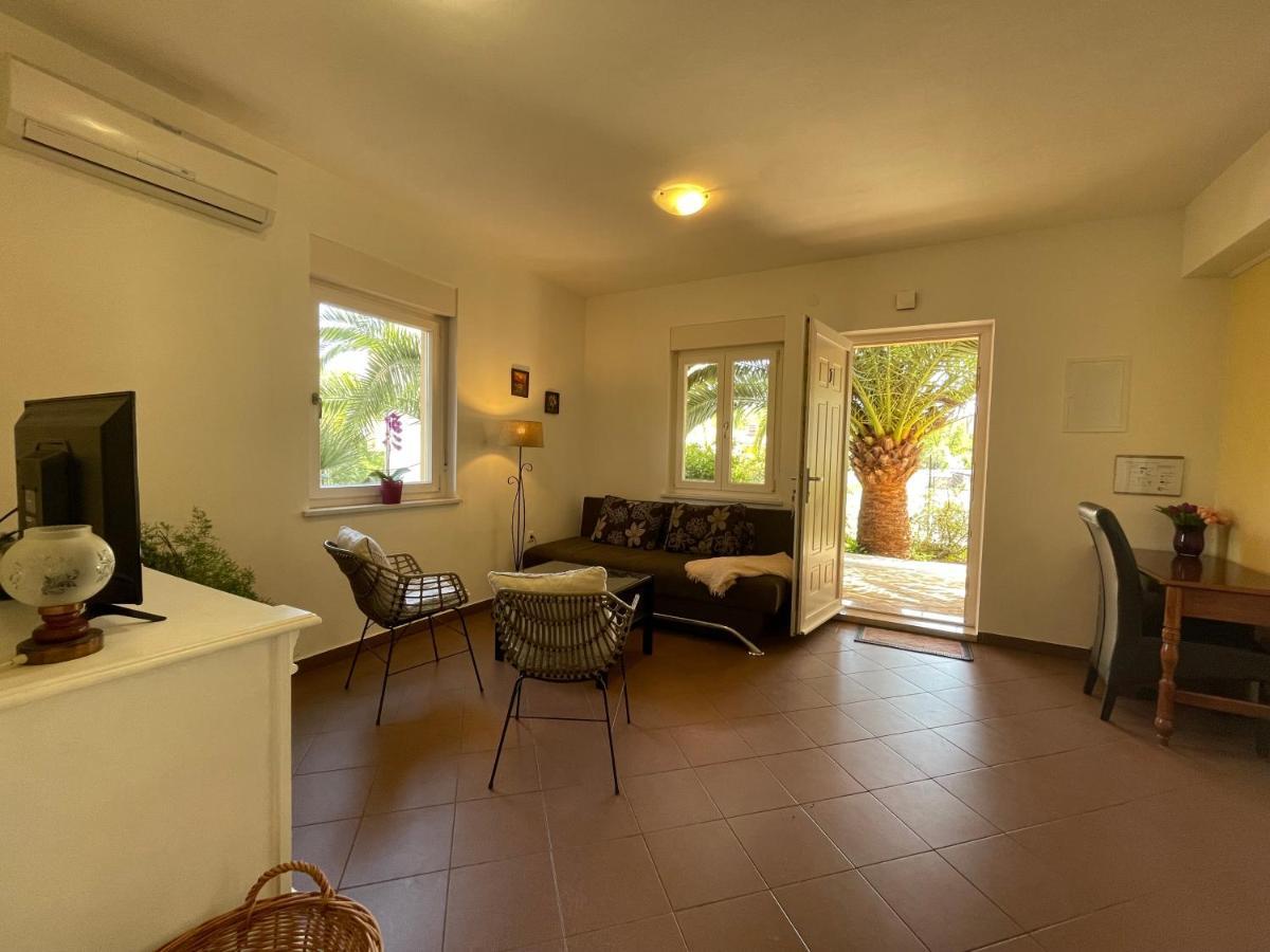 Grand Pool Apartment Ika-Opatija Exterior photo